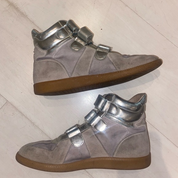 Velcro Hi Tops - Picture 2 of 3